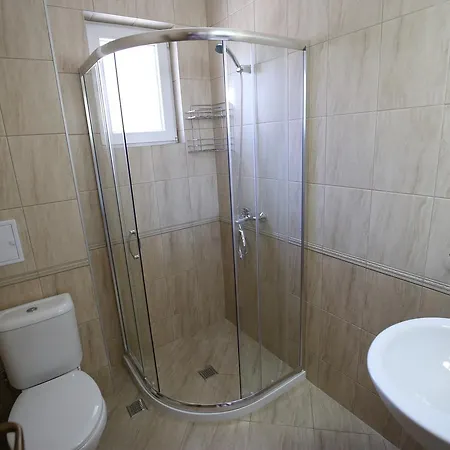 In Rif 3 Отель 3*