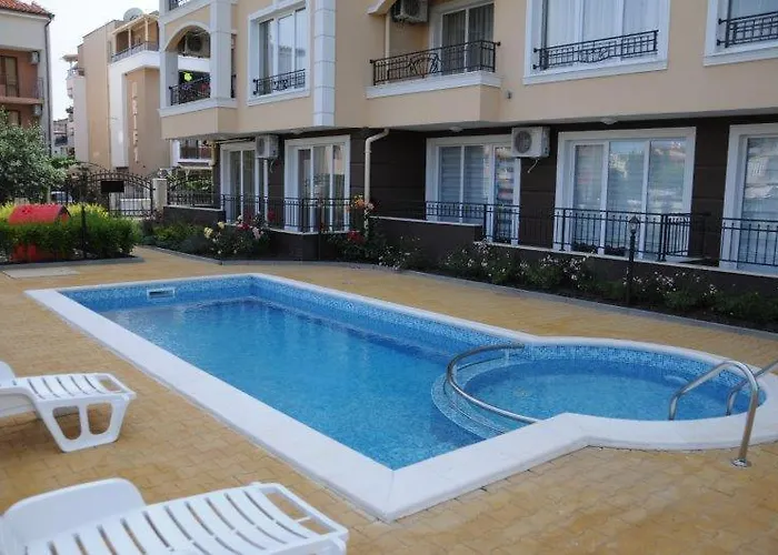 Hotel In Rif 3 Ravda